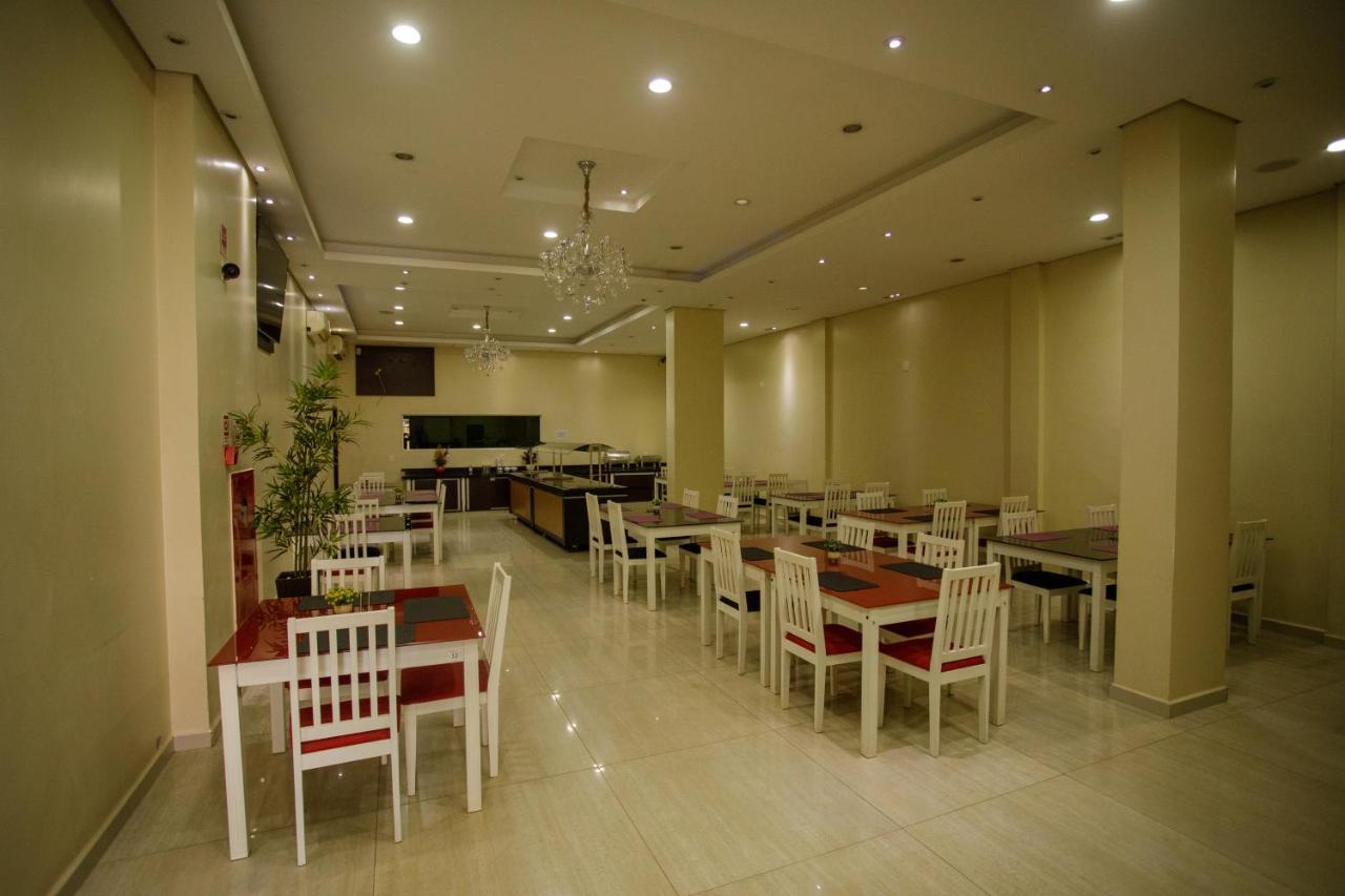 Atrium Express 3*